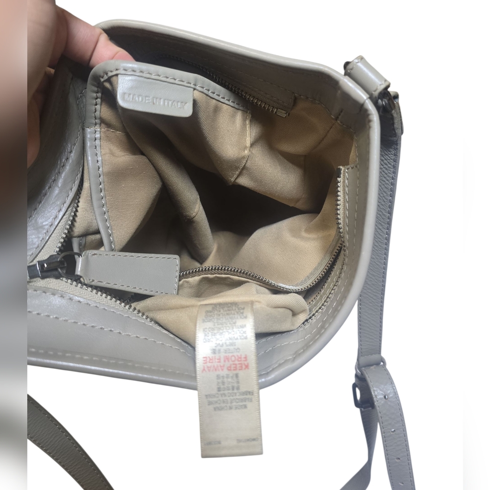 Burberry Crossbody Bag - Picture 6 of 7